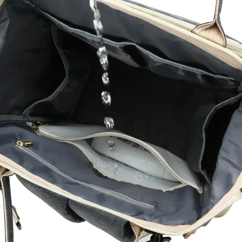 2-in-1 Baby Backpack in Elegant Design - Image 3
