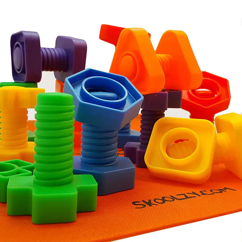 Build & Create Bolt Set - Image 3