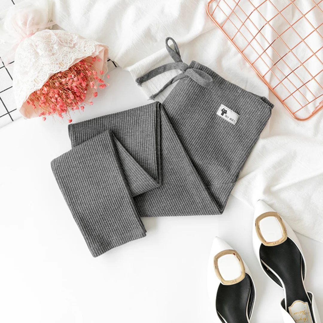 Cozy Maternity Leggings in Jogging Pants Style - Image 3