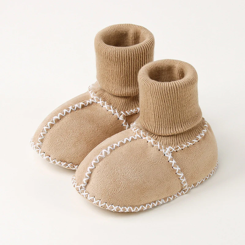 Lined baby winter sock shoes in suede look - Image 4