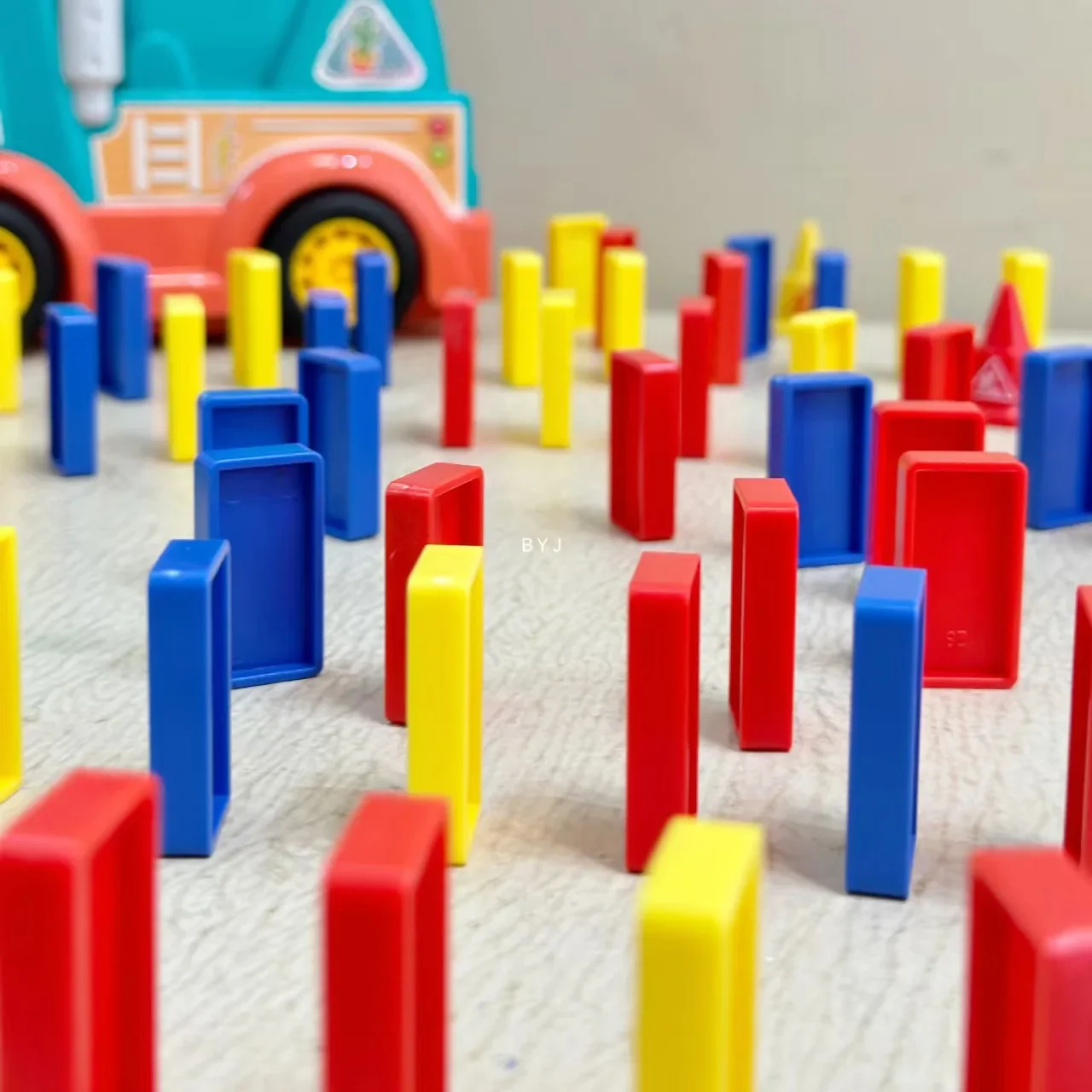 Montessori Domino Truck - Image 6